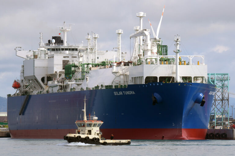 Siamo alla… nave del gas